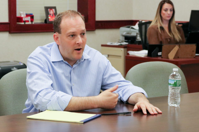 2017_1218_zeldin_office_hours_mobile-4