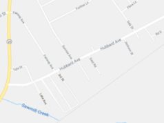 Policía: Un joven de 23 años muere en un accidente de moto tras chocar contra un árbol