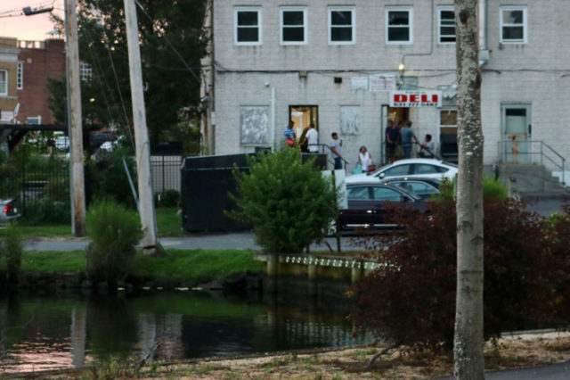 2018_0920_57-West-Main-rear-Peconic-Grangebel-1